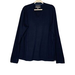 Eddie Bauer cotton merino wool‎ navy v-neck sweater. Size XL